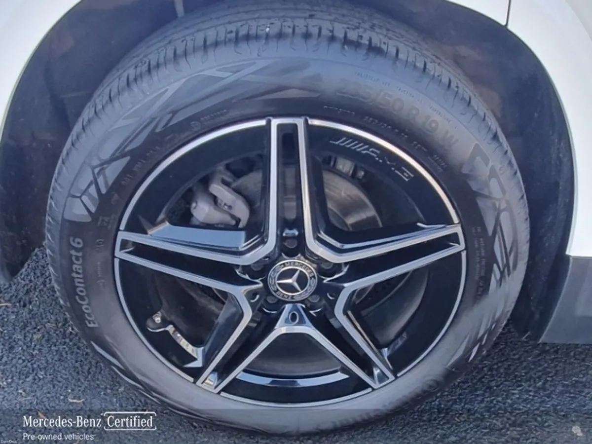 Mercedes-Benz GLA GLA 200 d A/T AMG Line 2.0 Diese - Image 5