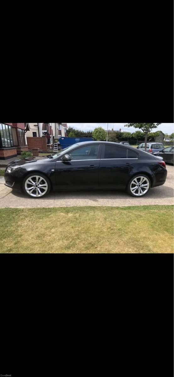 Vauxhall insignia - Image 1