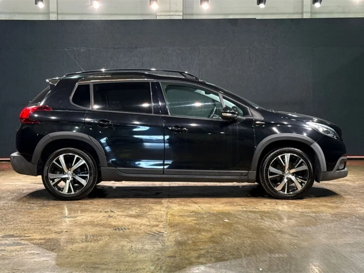 Peugeot 2008 GT LINE - BLACK HALF LEATHER - FACTOR - Image 3
