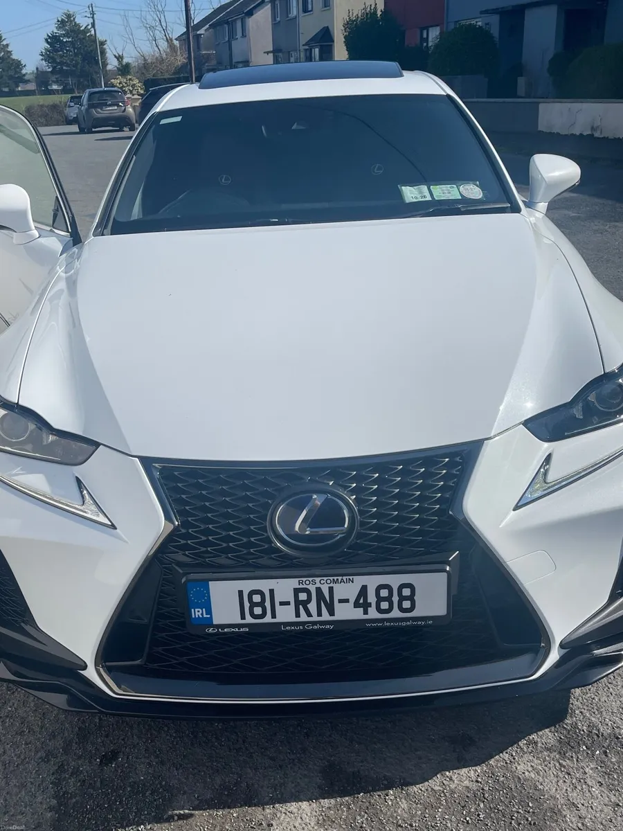 2018 Lexus is 300h F Sport - Image 1