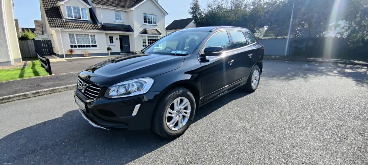 Volvo XC60 2.0 D4 SE Diesel - Image 1