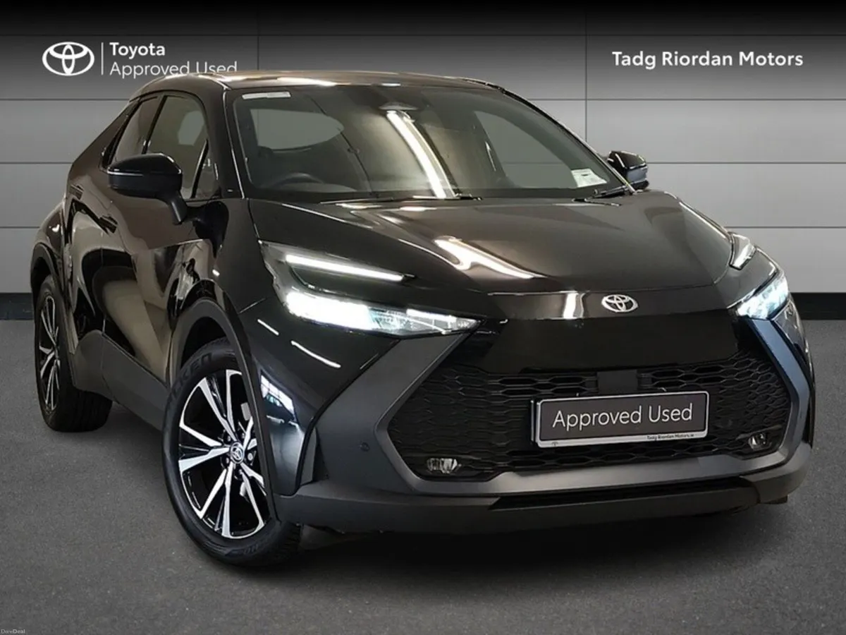 Toyota C-HR HYBRID SPORT - Image 1