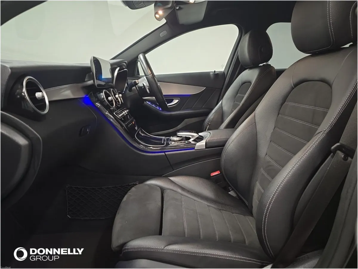 Mercedes-Benz C Class Diesel Saloon AMG Line - Image 4