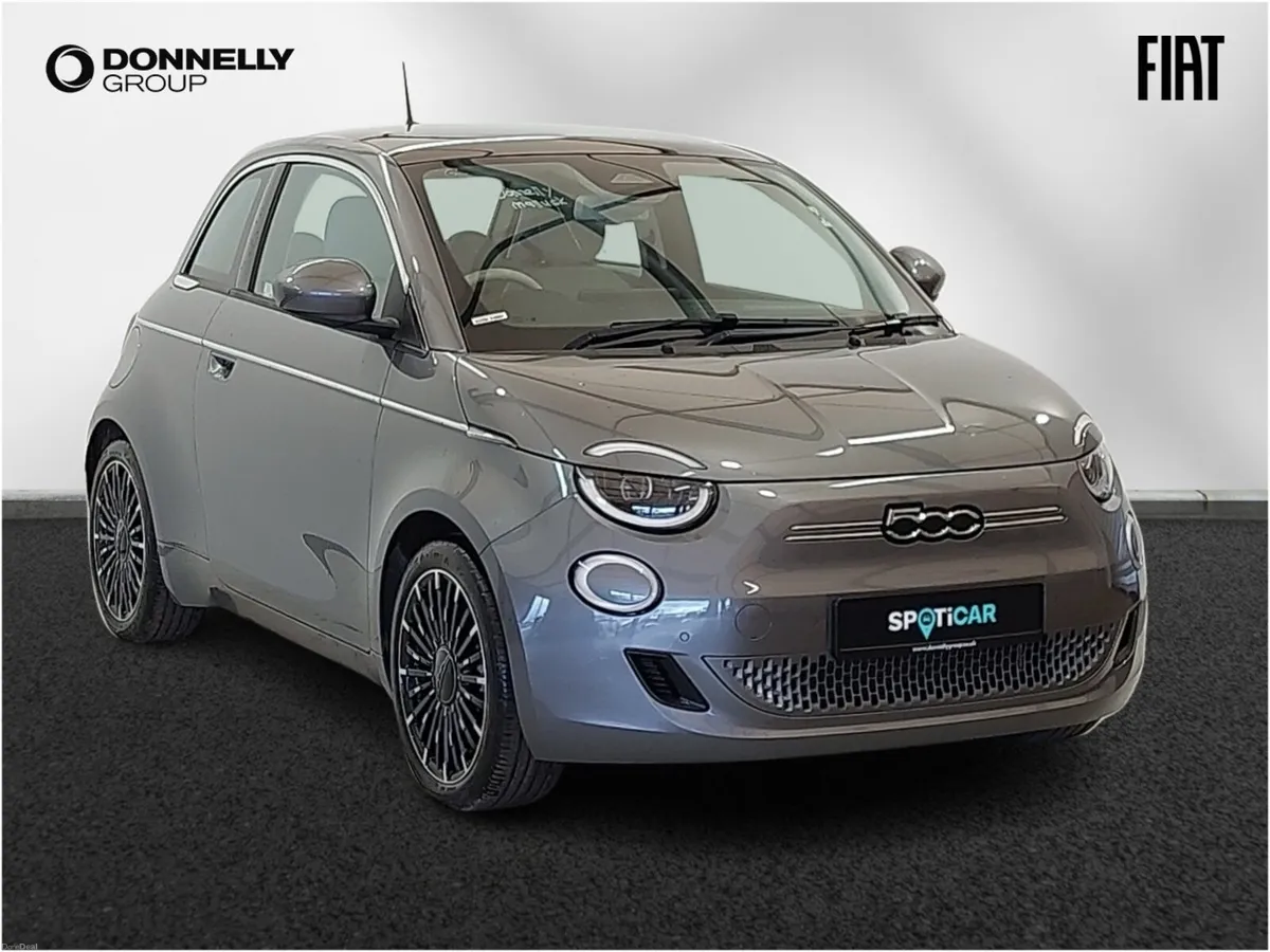 Fiat 500 Electric Hatchback La Prima - Image 1