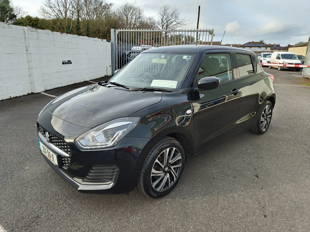 Suzuki Swift 1.2 Mild Hybrid MT - Image 4