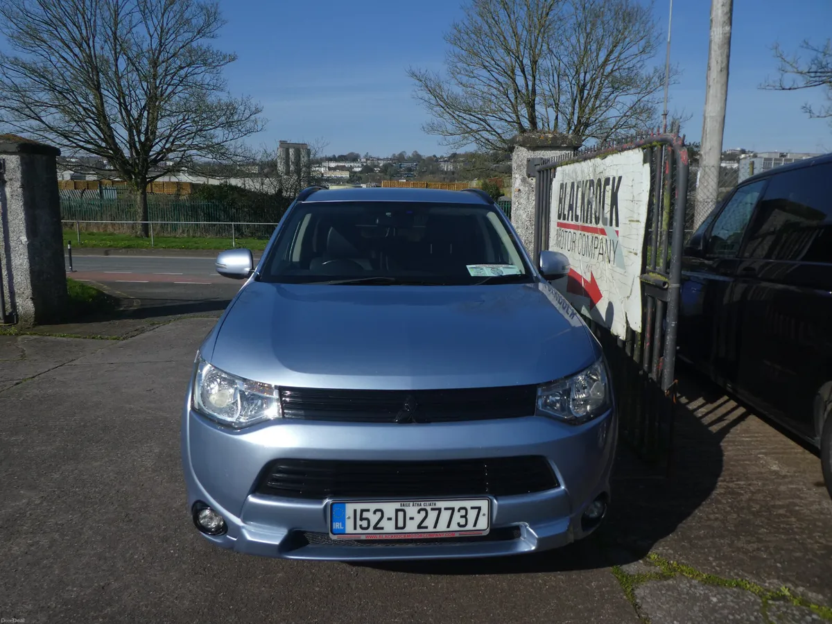 Mitsubishi Outlander 2015 - Image 2