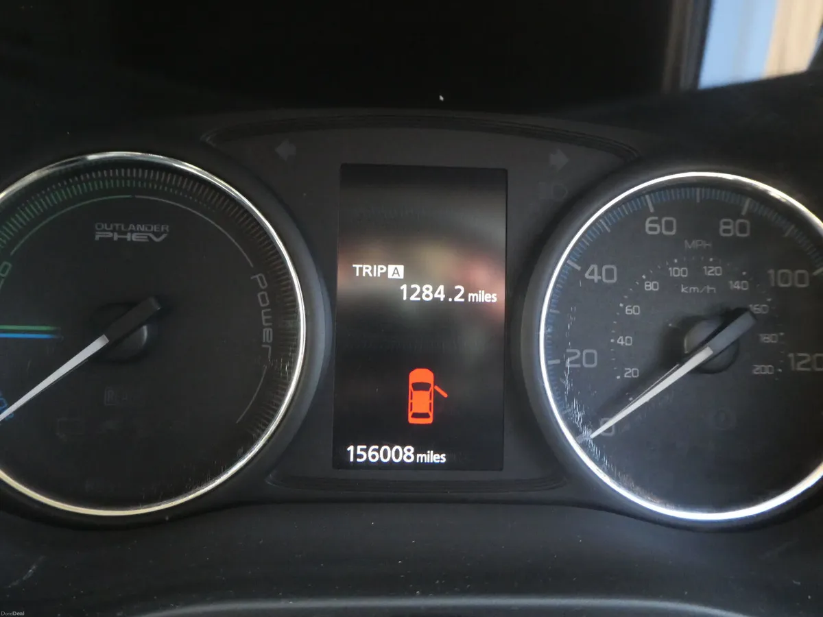 Mitsubishi Outlander 2015 - Image 4