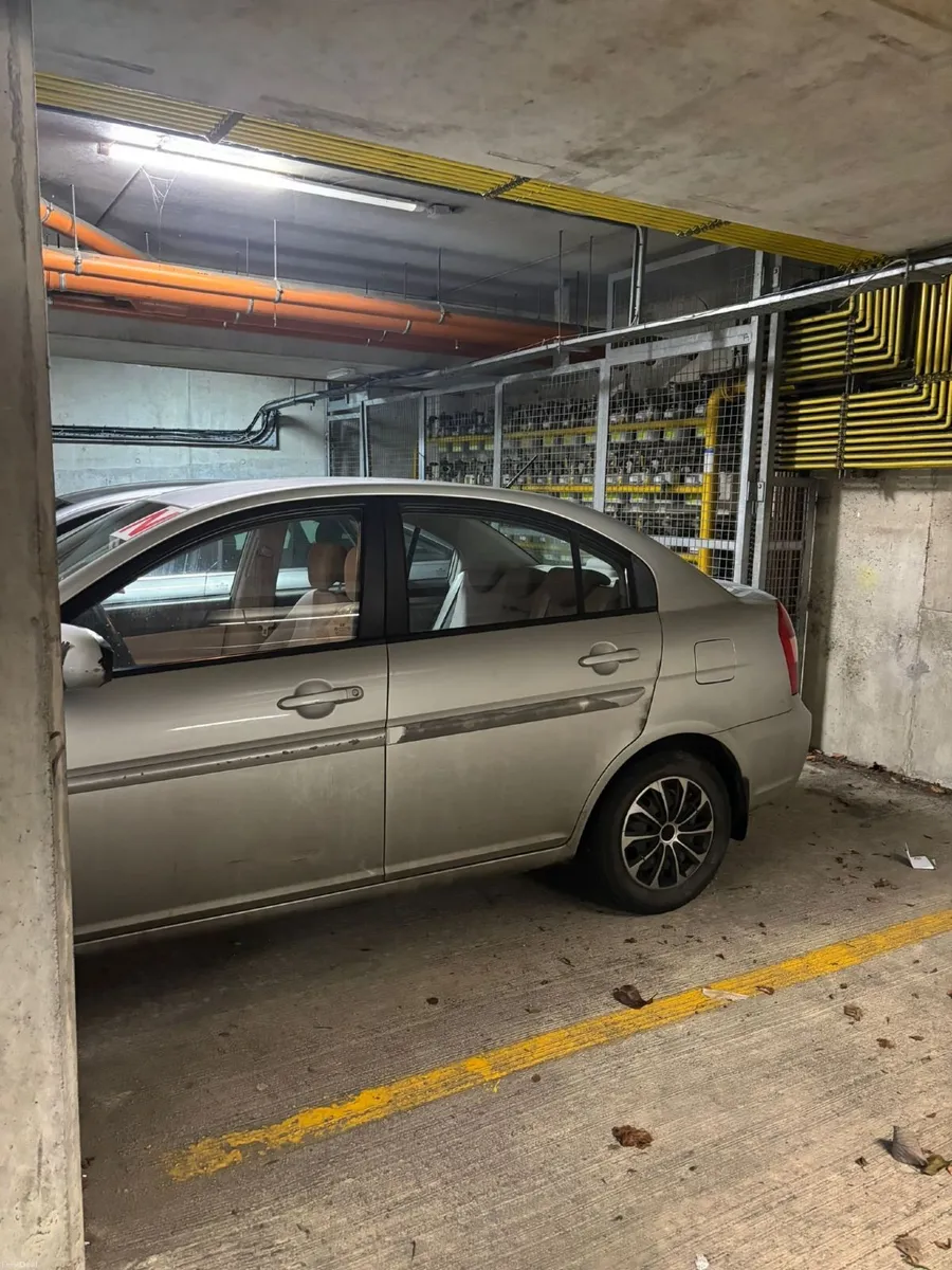 Hyundai Accent 2006 - Image 4