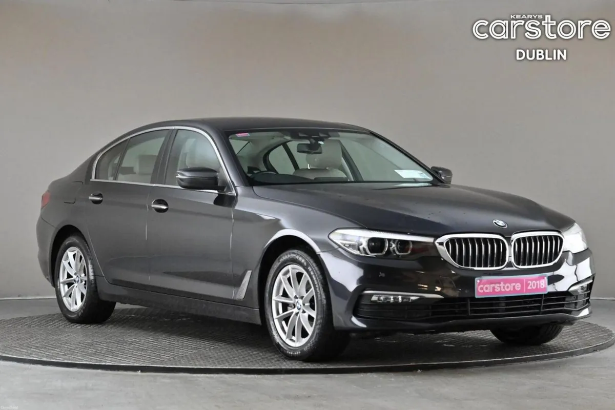 BMW 5-Series 520I SE JA12 **BEIGE LEATHER** - Image 1