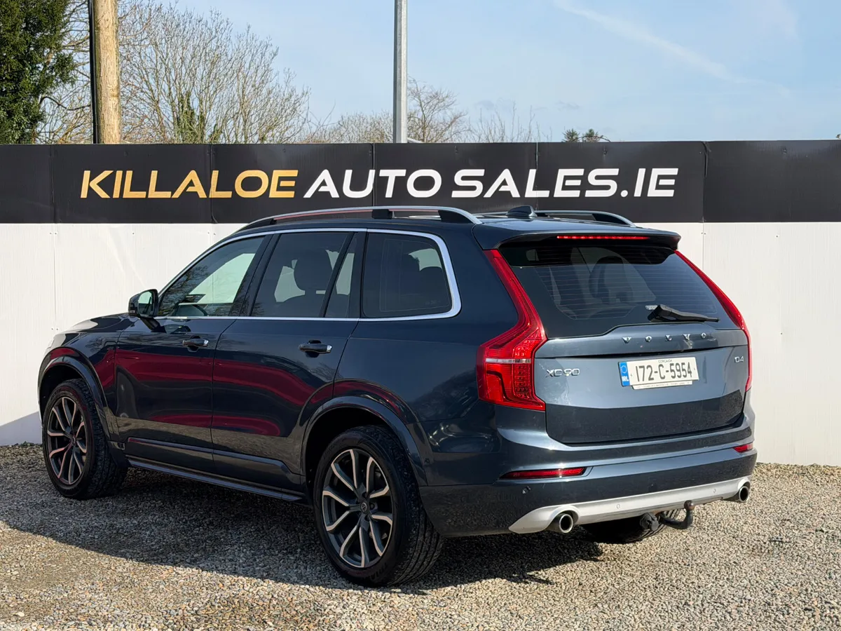 2017 Volvo XC90 2.0D Momentum Auto 7 Seater - Image 4