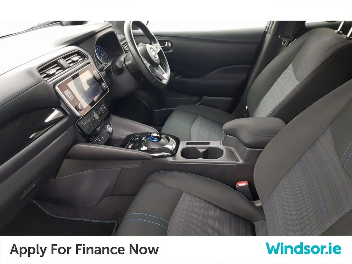 Nissan Leaf Leaf SV Premium 40 kWh - Image 4