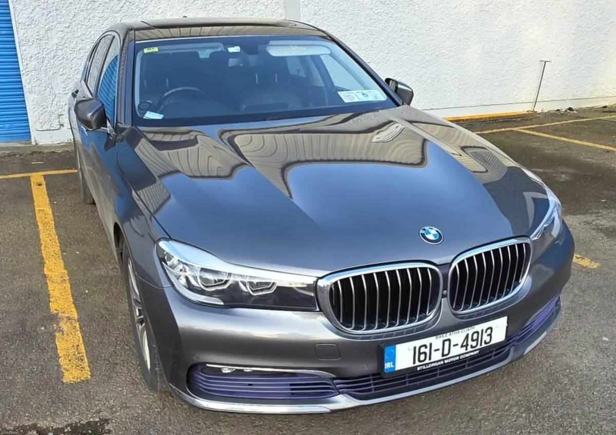 BMW 7-Series 2016 - Image 1
