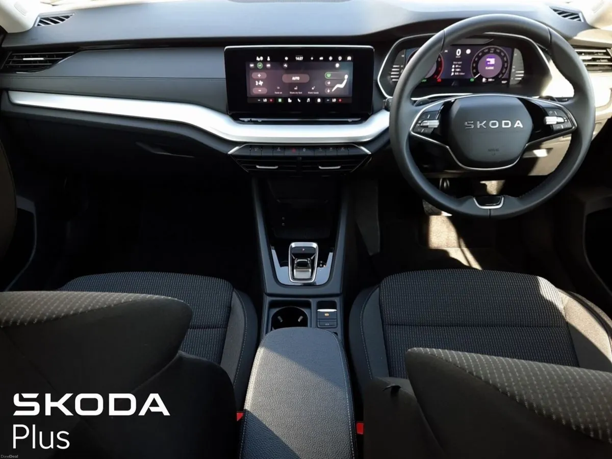 Skoda Octavia Selection 1.5TSI 115HP DSG mHEV - Image 2