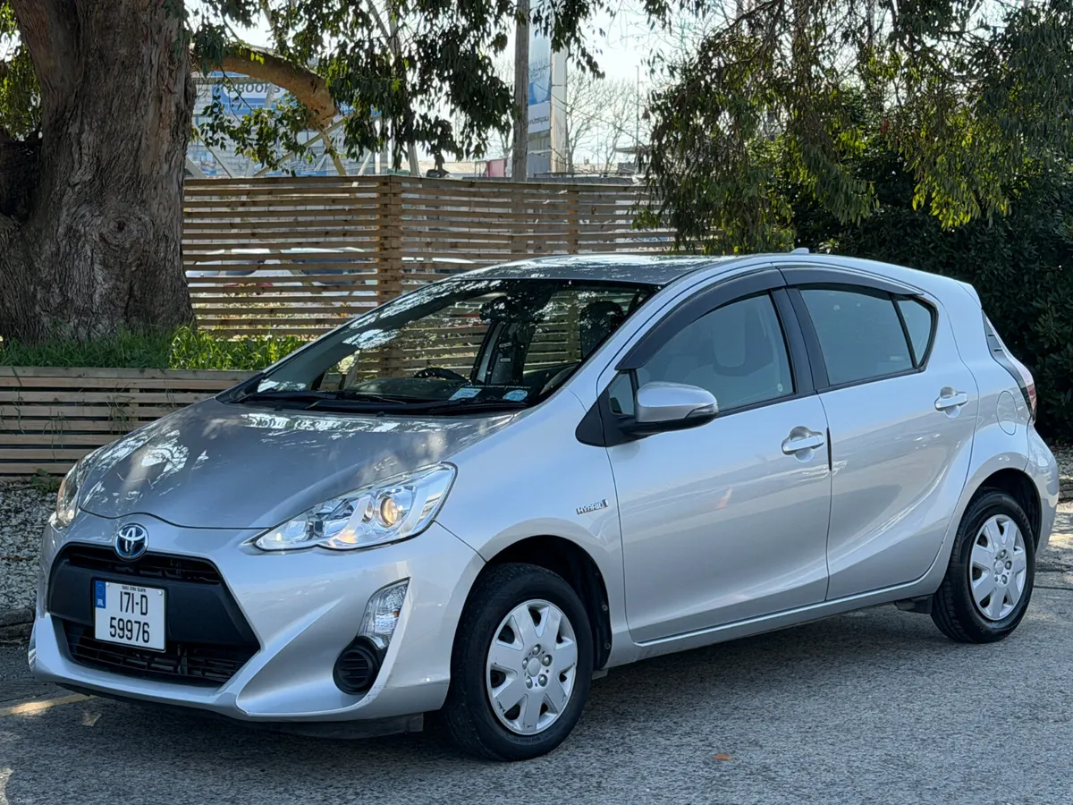 2017 Toyota Aqua.AUTOMATIC.. - Image 2