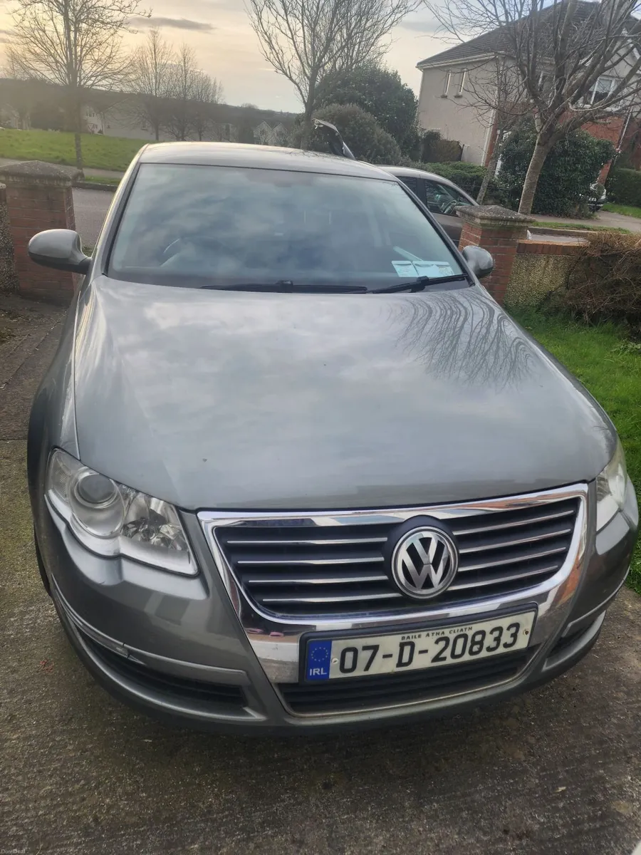 Volkswagen Passat 2007 - Image 1