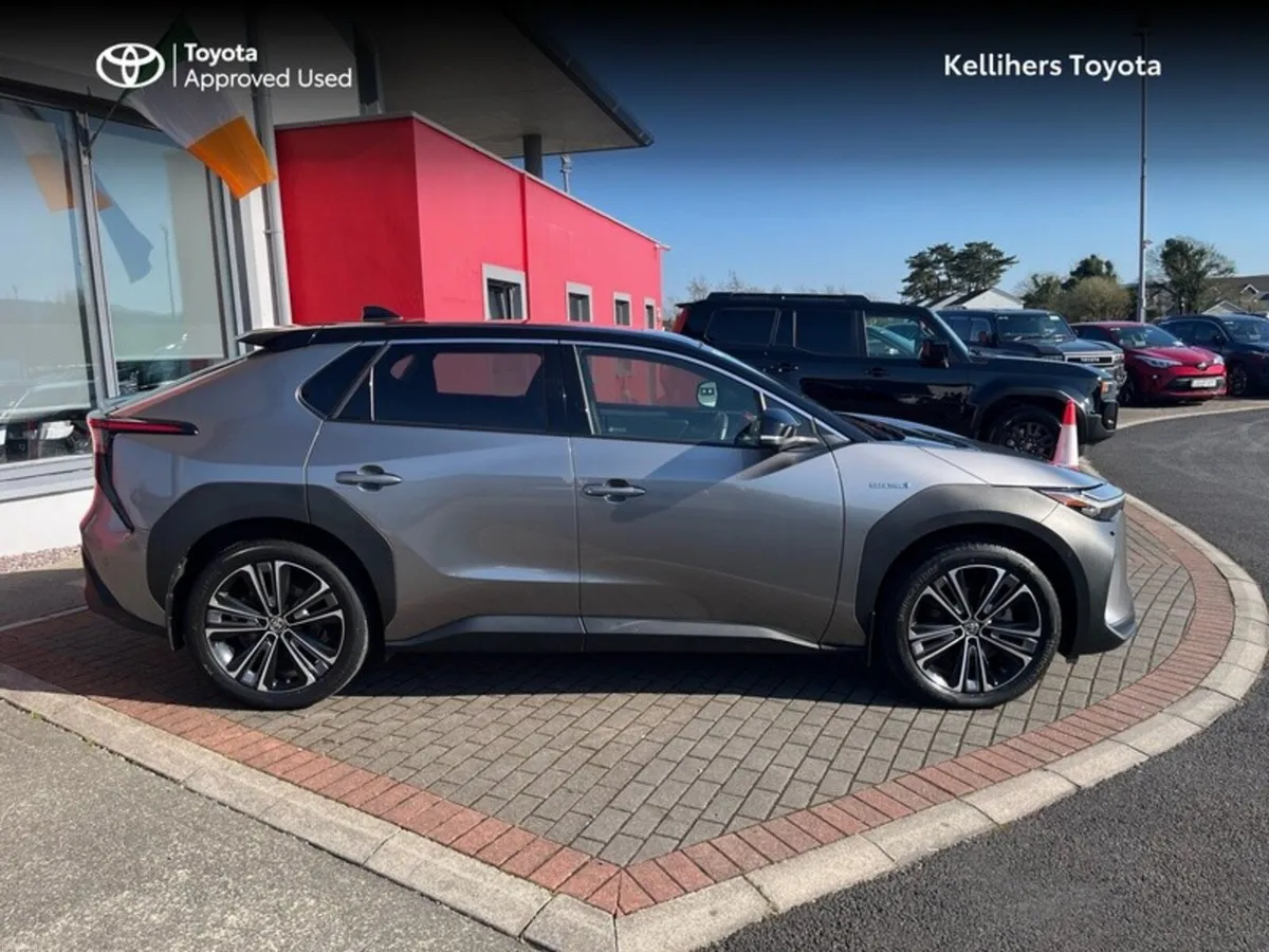 Toyota bZ4X PREMIERE EDITION 11kw OBC - Image 3