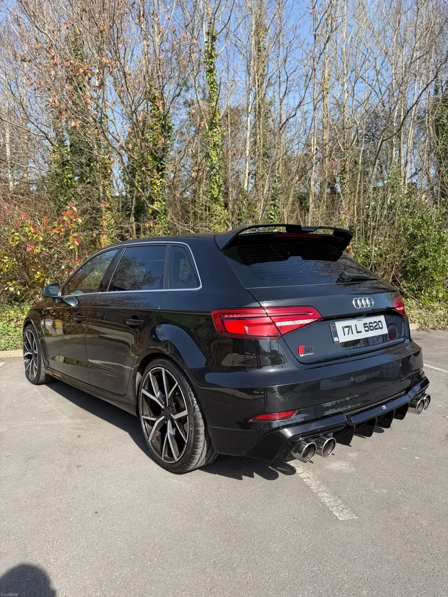 171 Audi A3 S Line 1.4 TFSI Automatic High spec - Image 4