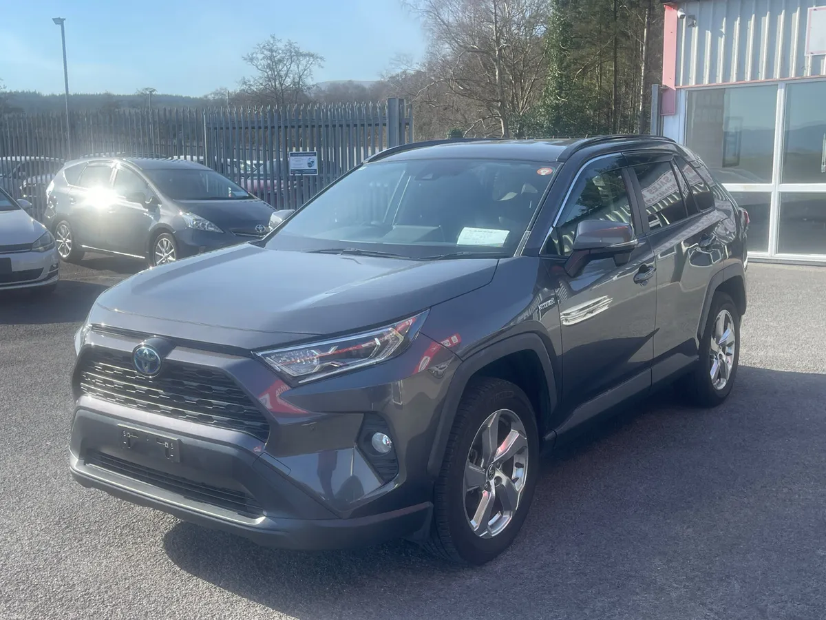 2020 Toyota Rav 4 - Image 3