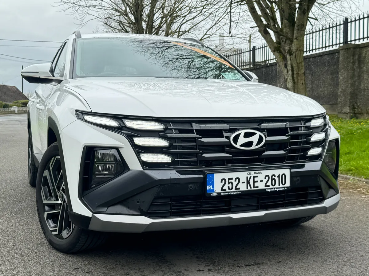 Tucson FaceLift Executive - Petrol Hybrid Plug-in - Image 1