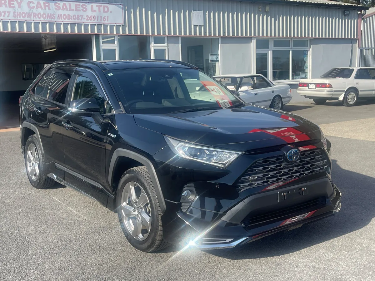 2020 Toyota Rav 4 - Image 1