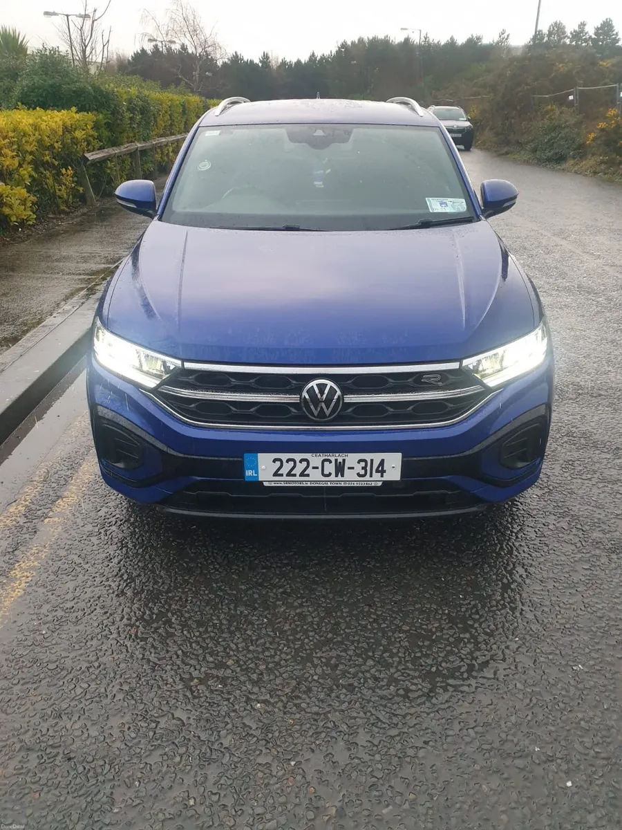 222 R line Volkswagen Troc high spec - Image 2