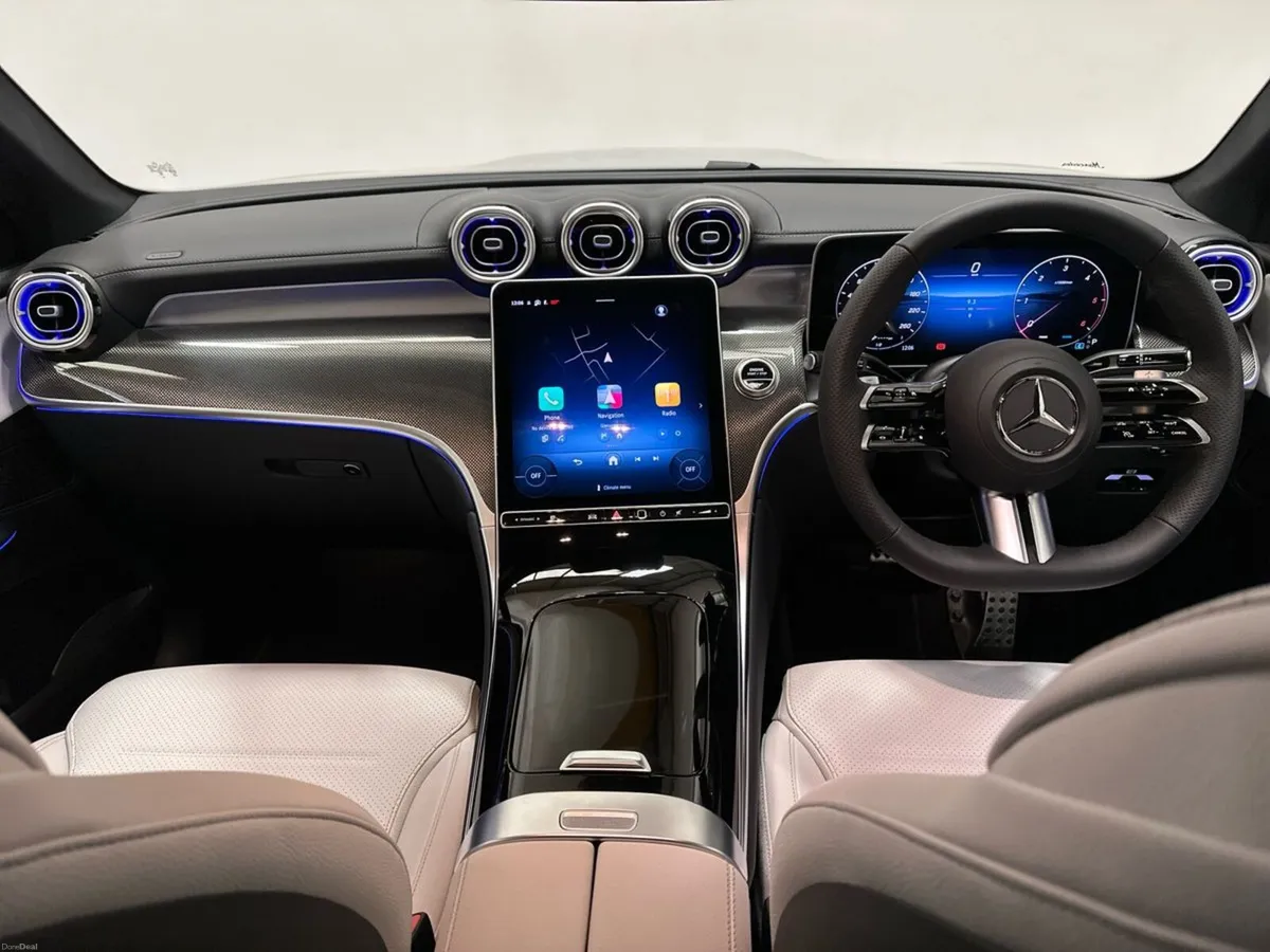 Mercedes-Benz GLC GLC220 D 4Matic Premium AMG Line - Image 4