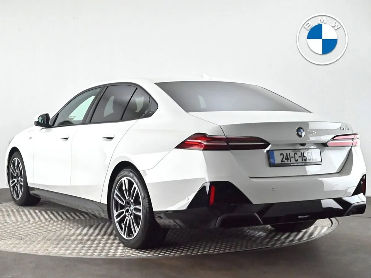 BMW 5-Series 520i M Sport Saloon - Image 2