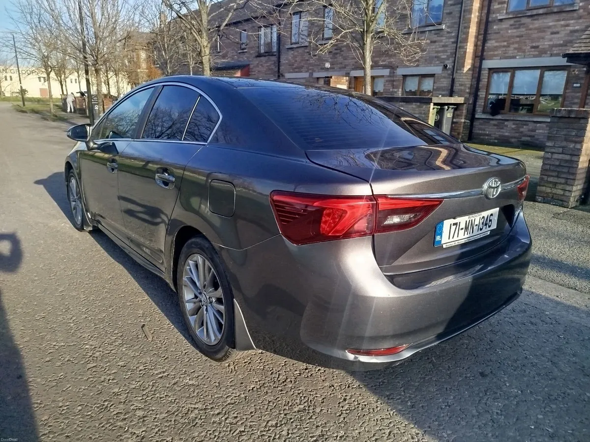 Toyota Avensis 2017 - Image 4