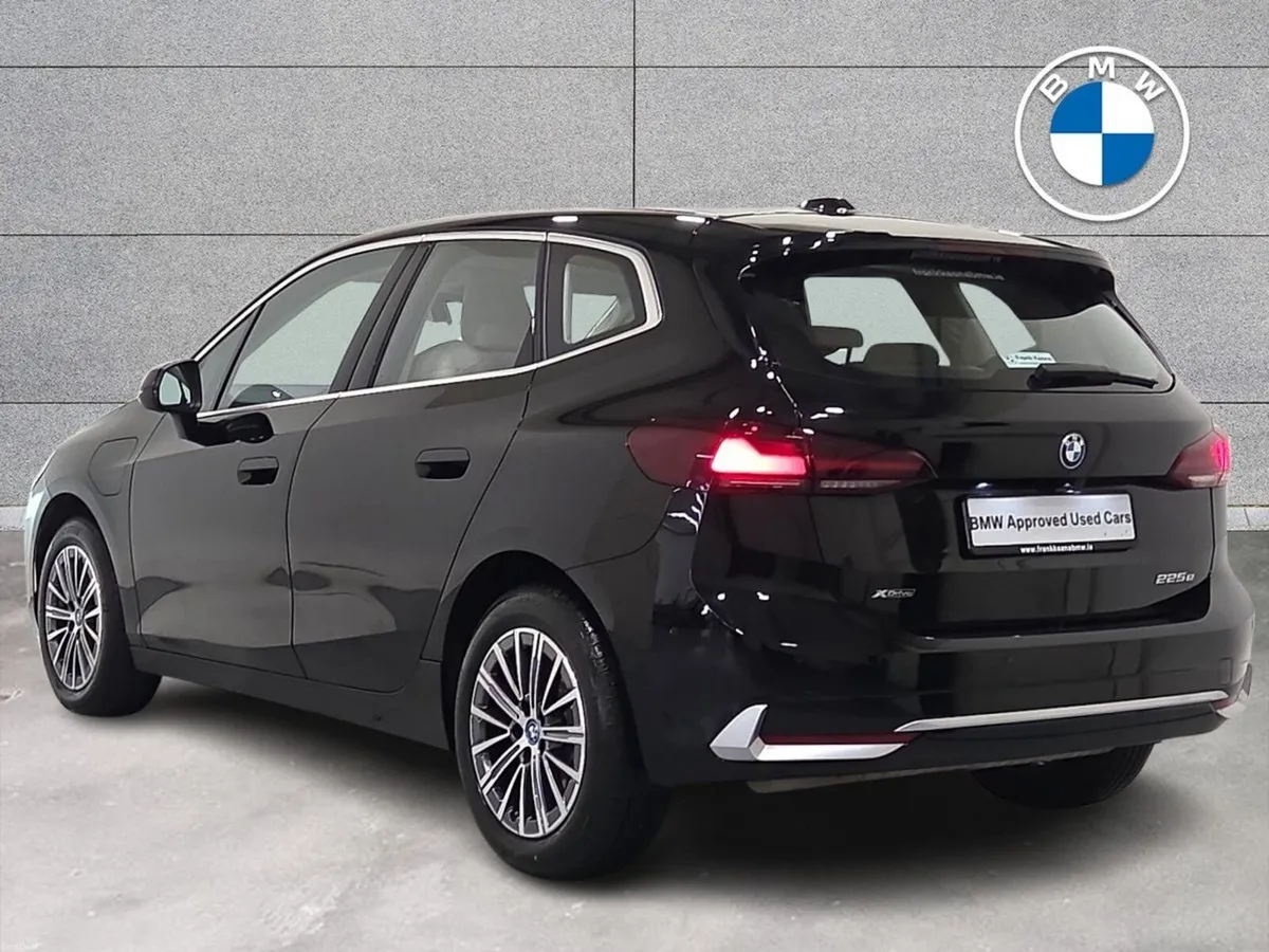 BMW 2-Series 225e Luxury Active Tourer - Image 2