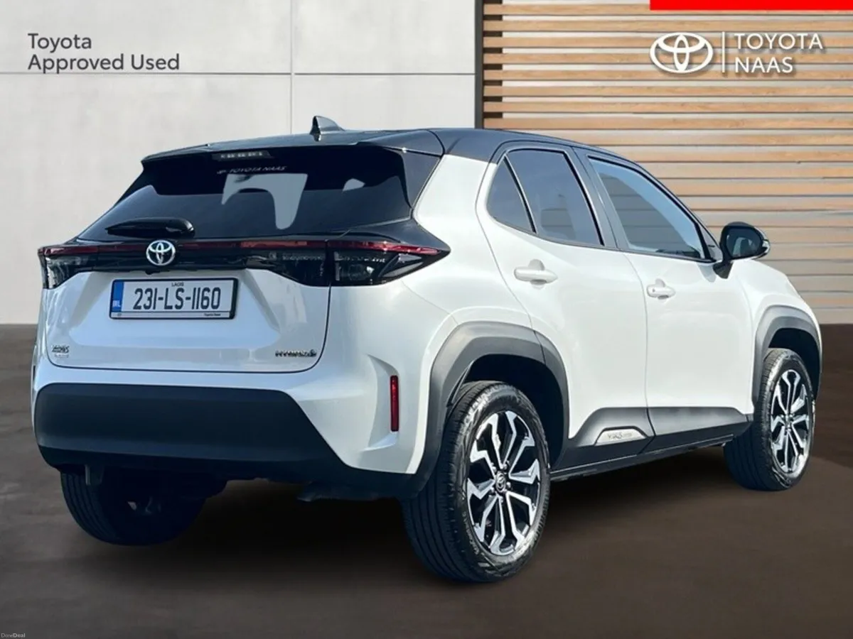 Toyota Yaris Cross CROSS LUNA SPORT 4DR AUTO - Image 2