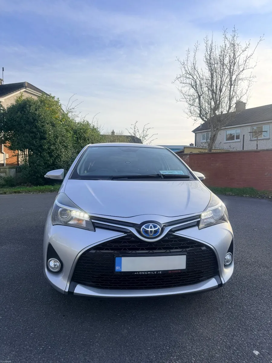Toyota Yaris 2017 1.5VVTI Hybrid Model for sale - Image 1
