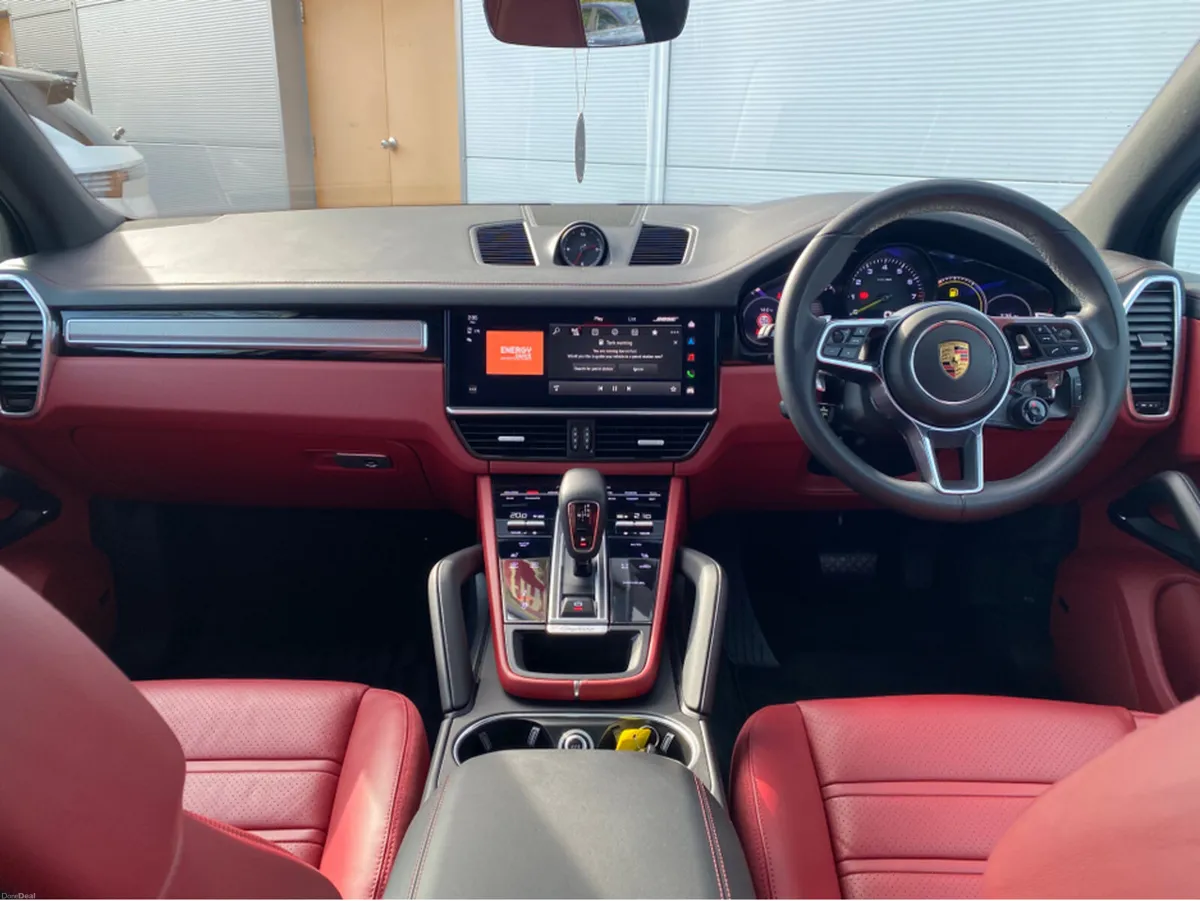 Porsche Cayenne PLATINUM EDITION E-HYBRID 5DR AUTO - Image 3