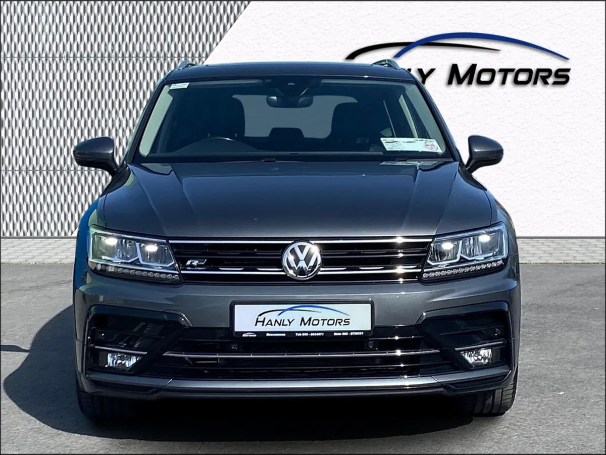 Volkswagen Tiguan R-LINE 2.0 TDI MANUAL 6SPEED FWD - Image 2