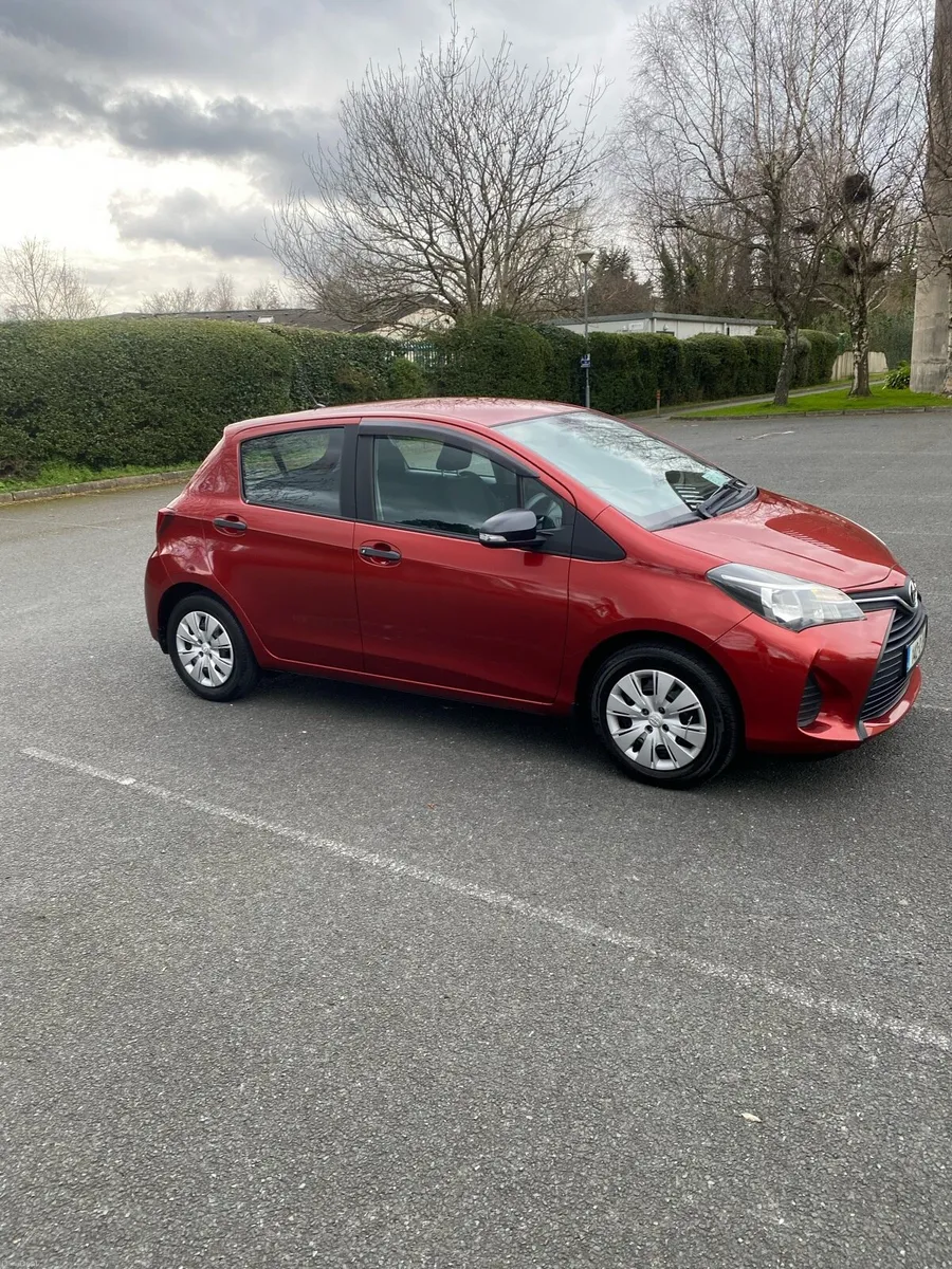 Toyota Yaris - Image 2