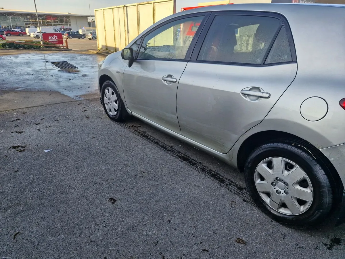 TOYOTA AURIS , LONG NCT , - Image 2