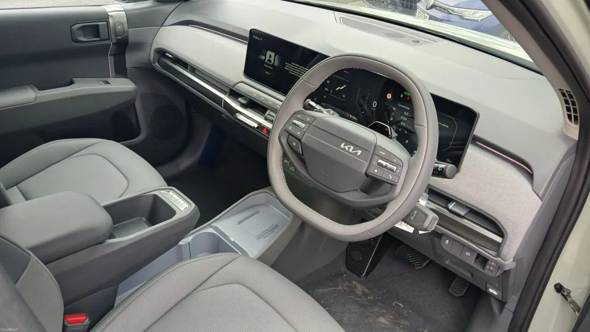 Kia EV3 Earth 3 **HEATED FRONT & REAR SEATS, REAR - Image 5