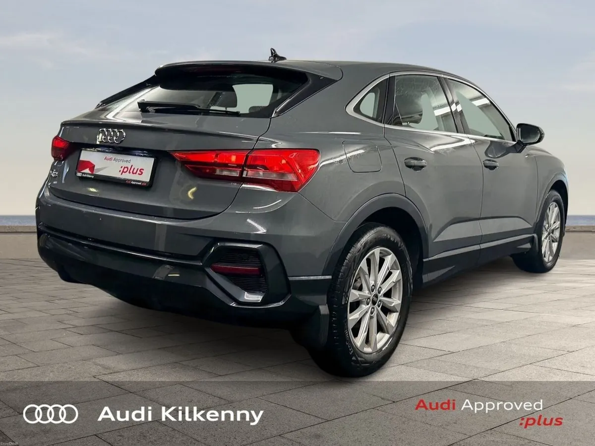Audi Q3 Sportback 35 TDI 150HP S Tronic SE with Co - Image 5