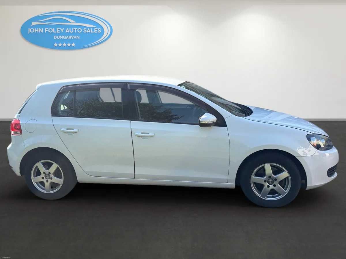 131-VW-Golf -1.2 -TAutomatic petrol - Image 4