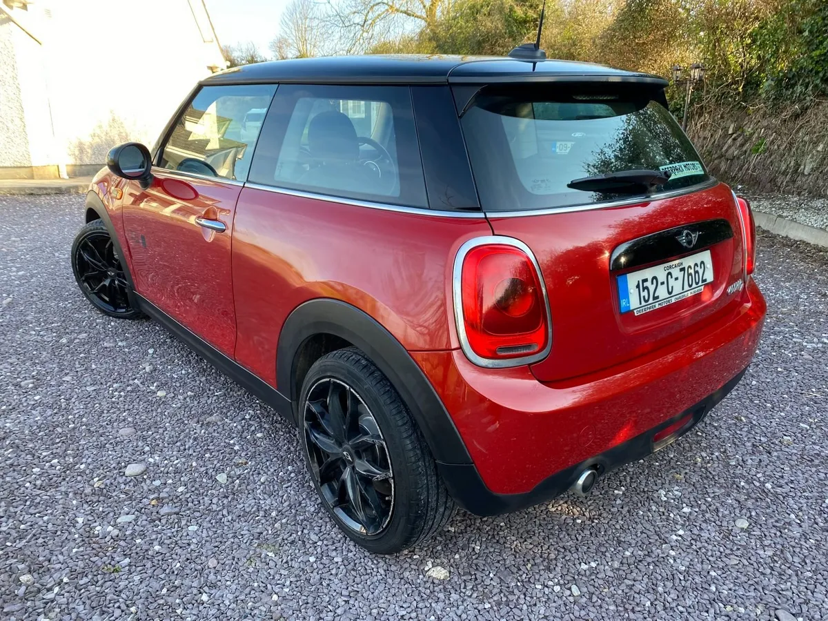 Mini Cooper 2015 NEW NCT . SPOTLESS, SERVICED . - Image 4