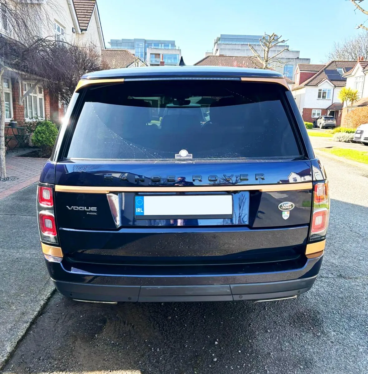 Range Rover Vogue - Hybrid- SVO - 400BHP. - Image 4