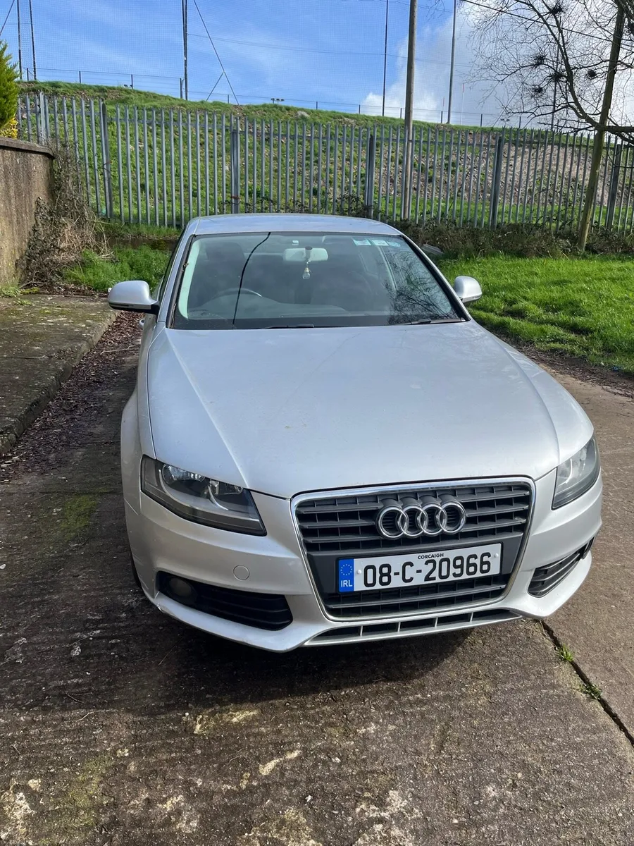 Audi a4 2008 - 197.000km - for repair or parts - Image 1