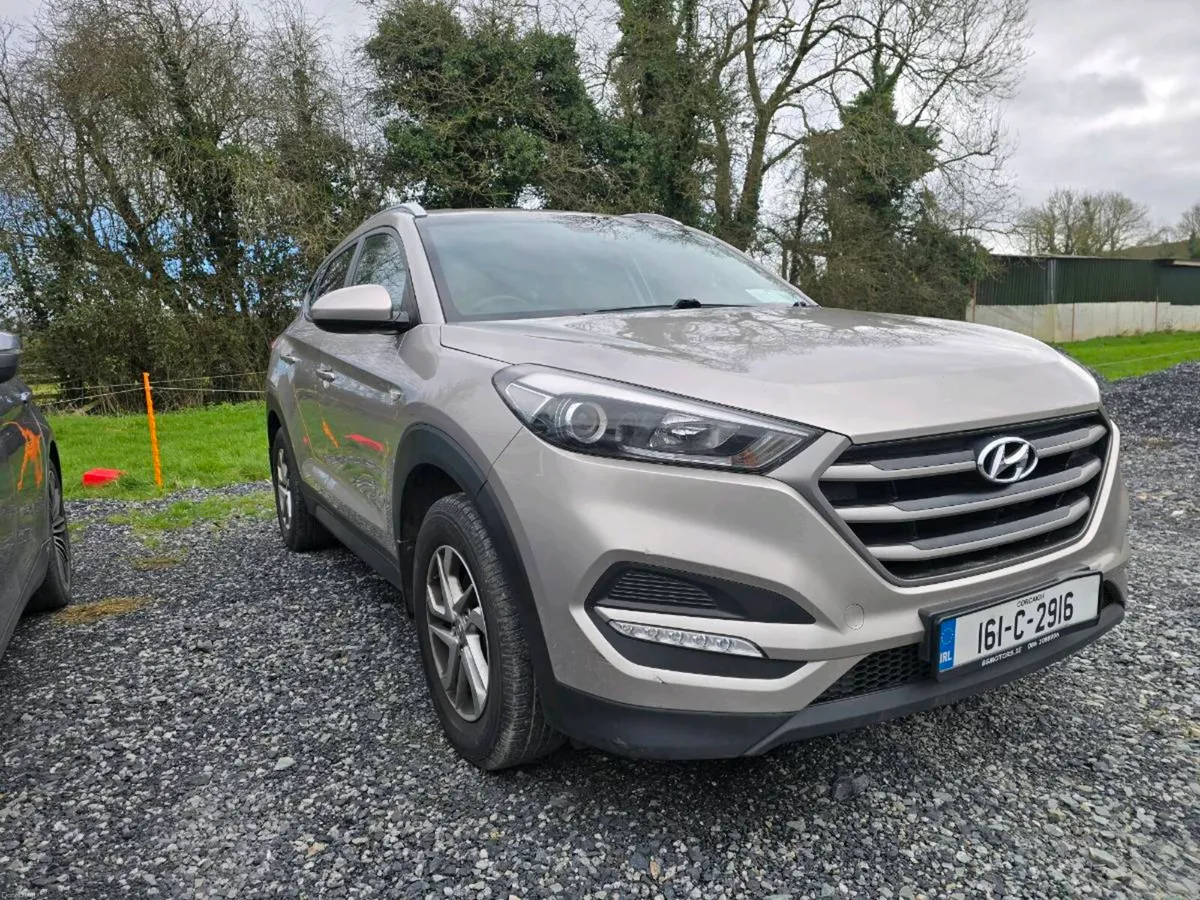 HYUNDAI TUSCON - Image 1