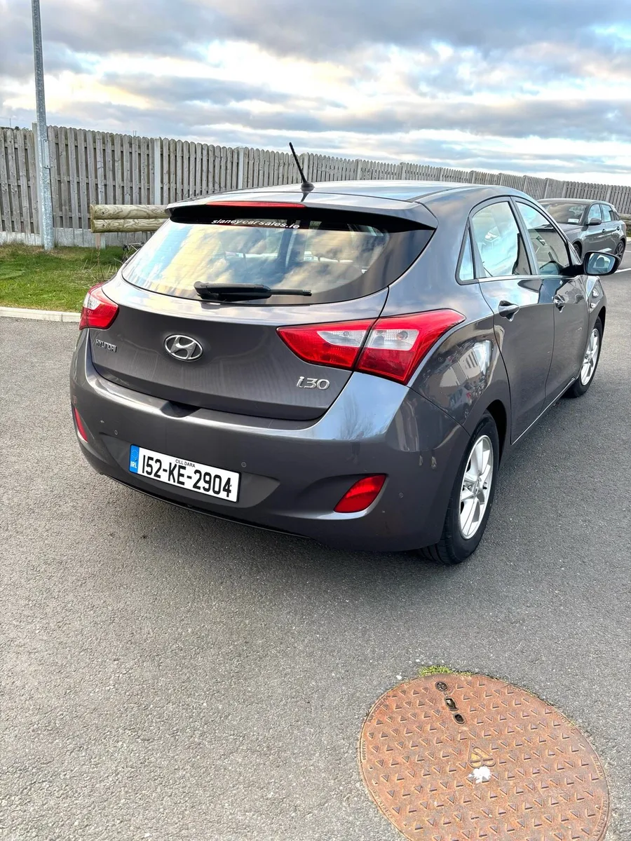 Hyundai i30 SE BLUE DRIVE - Image 3