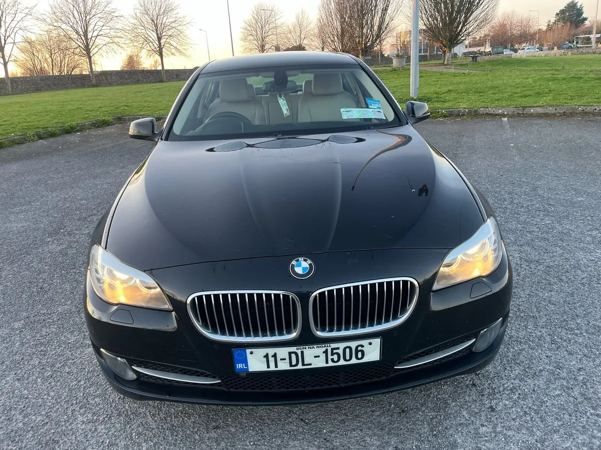 Low mileage 11 BMW 520D NCT and Tax - Image 2