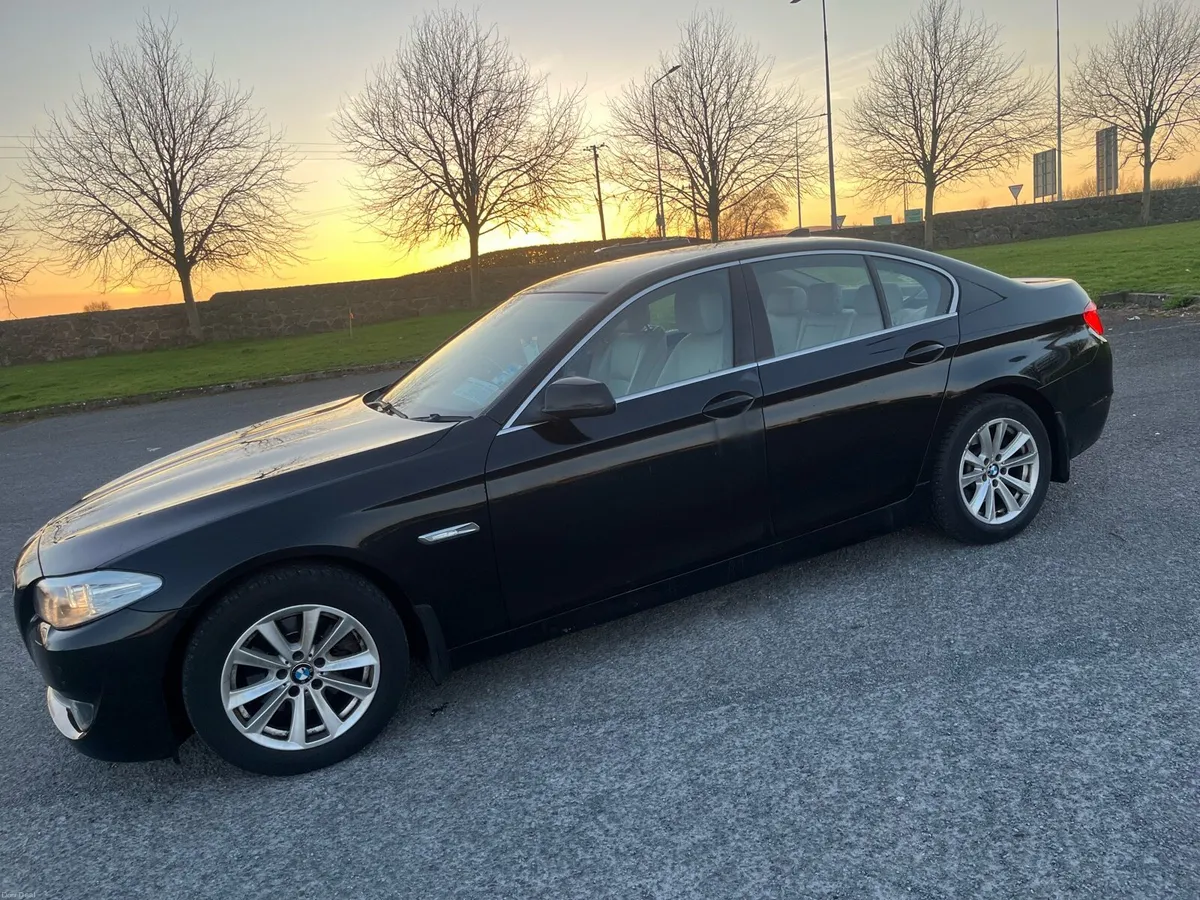 Low mileage 11 BMW 520D NCT and Tax - Image 4