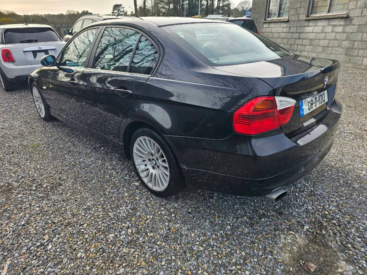 Bmw 318i - Image 4