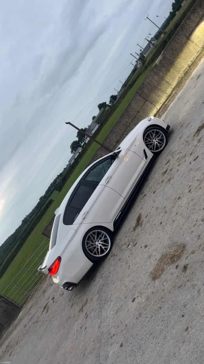 BMW 5 series G30 - Image 3