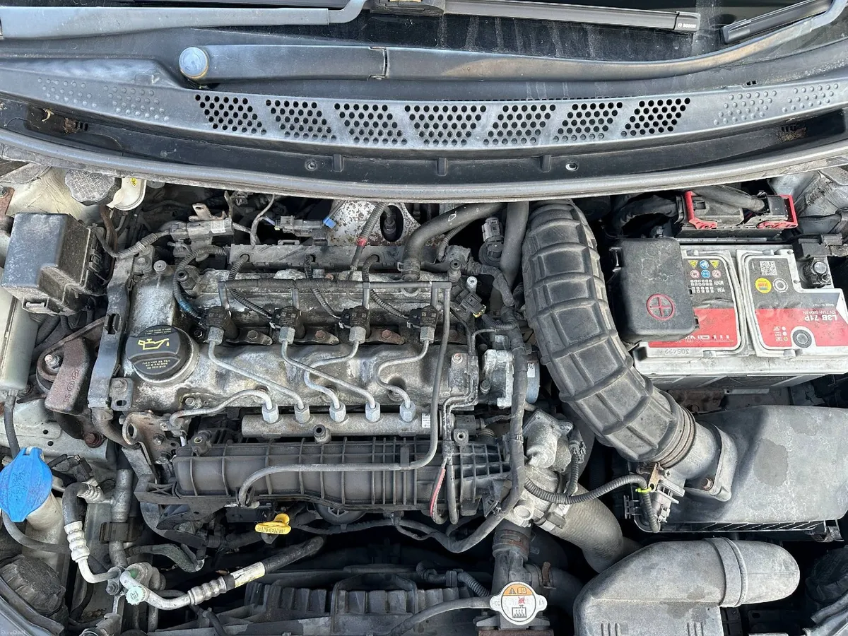 Kia Ceed 2013 - Image 2