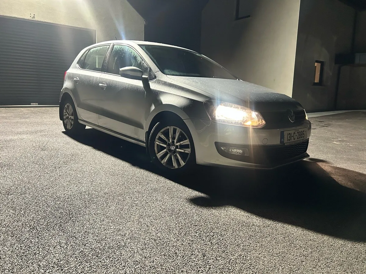 Volkswagen polo 2013 - Image 1