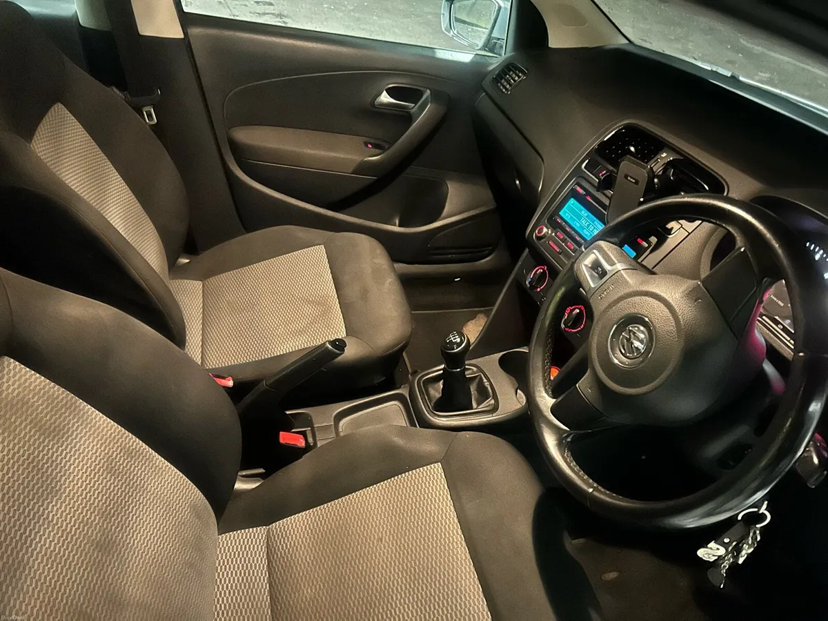Volkswagen polo 2013 - Image 3